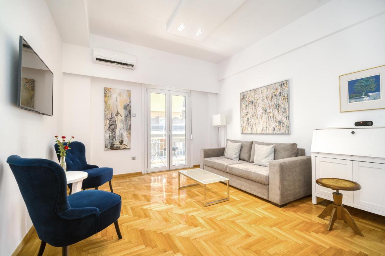 Elegant Light Two Bedroom Apartment In City Center Athena Bagian luar foto