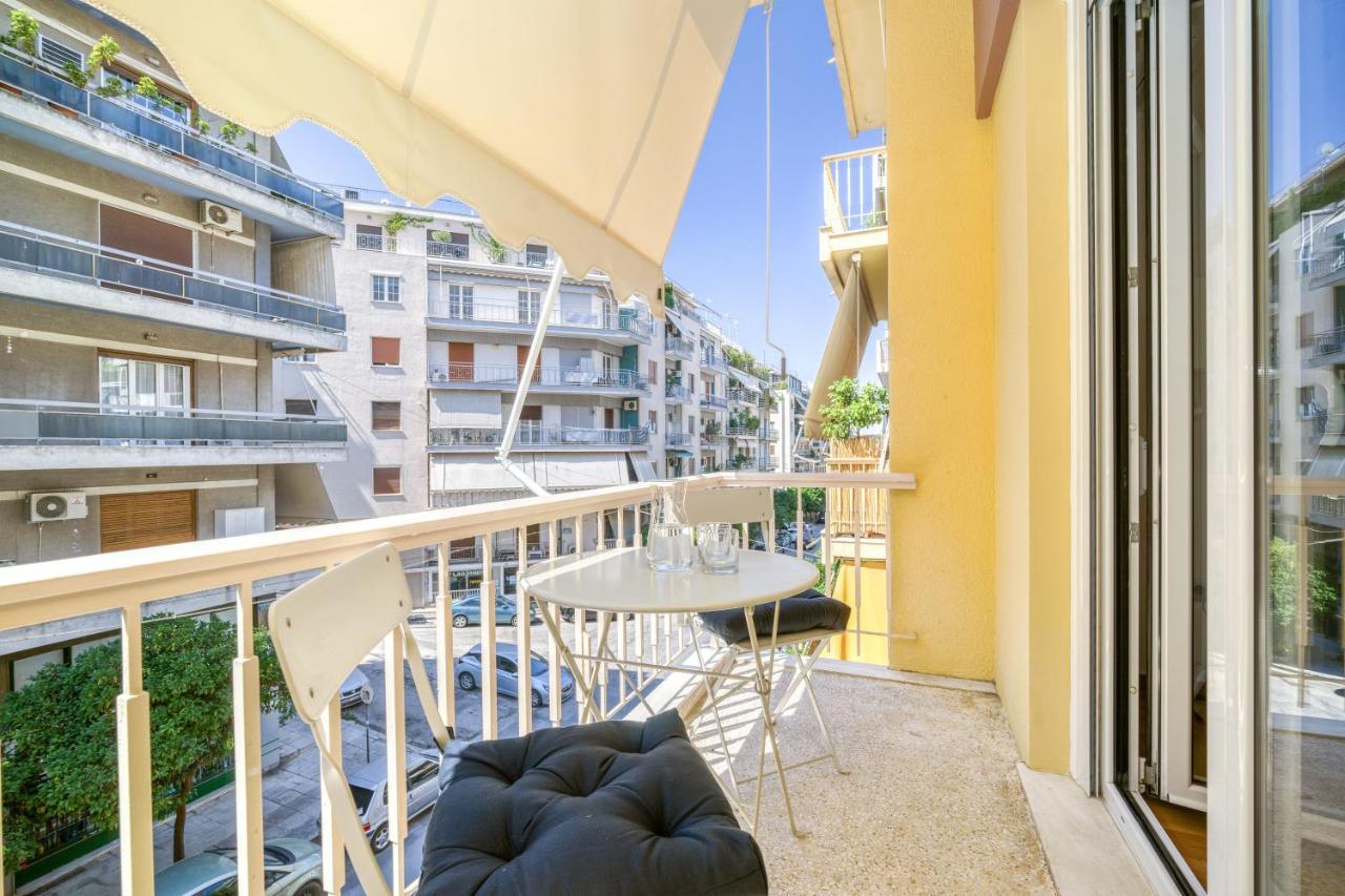Elegant Light Two Bedroom Apartment In City Center Athena Bagian luar foto
